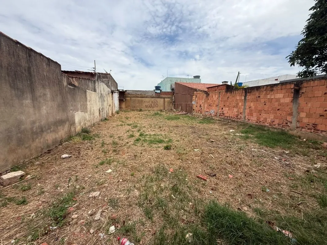 LEÕES DA CORRETAGEM VENDE O IMÓVEL QUE VOCÊ PROCURAExcelente oportunidade para q...