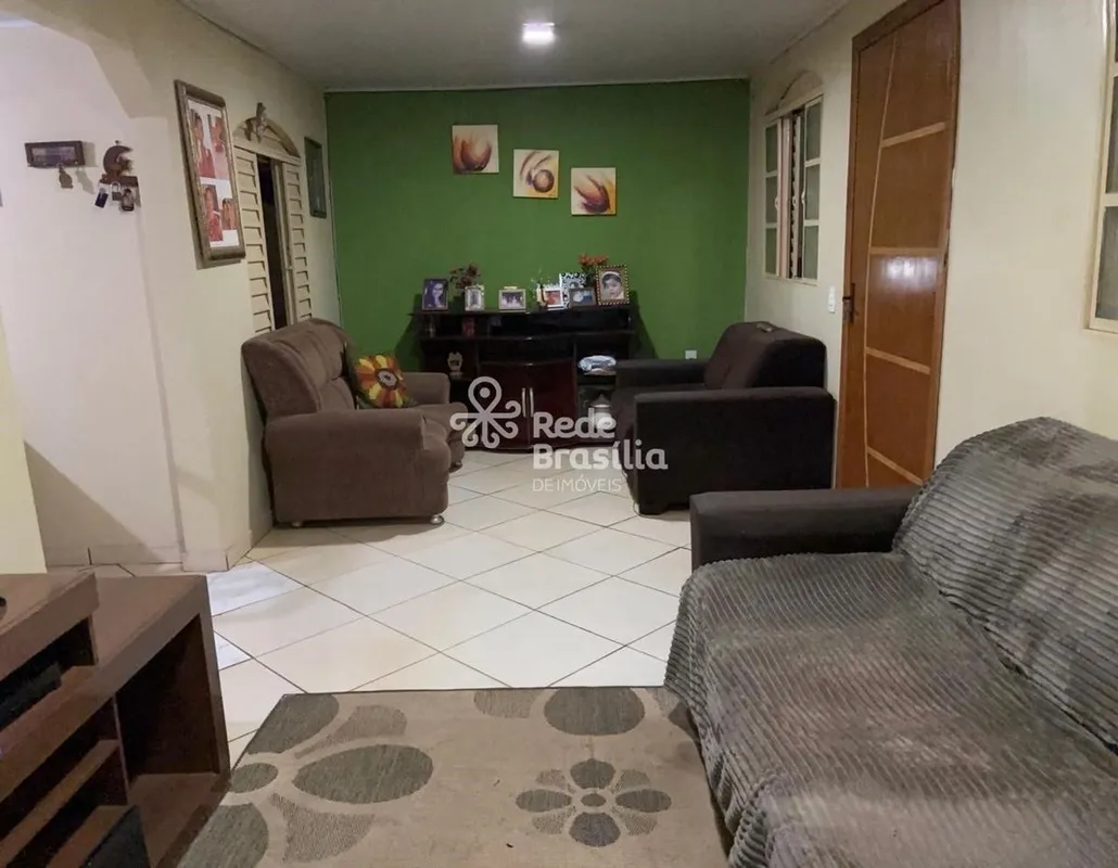 Quadra 01 | Casa com 3 quartos - 2 Suítes - Aceita Financiamento | Setor Norte G...