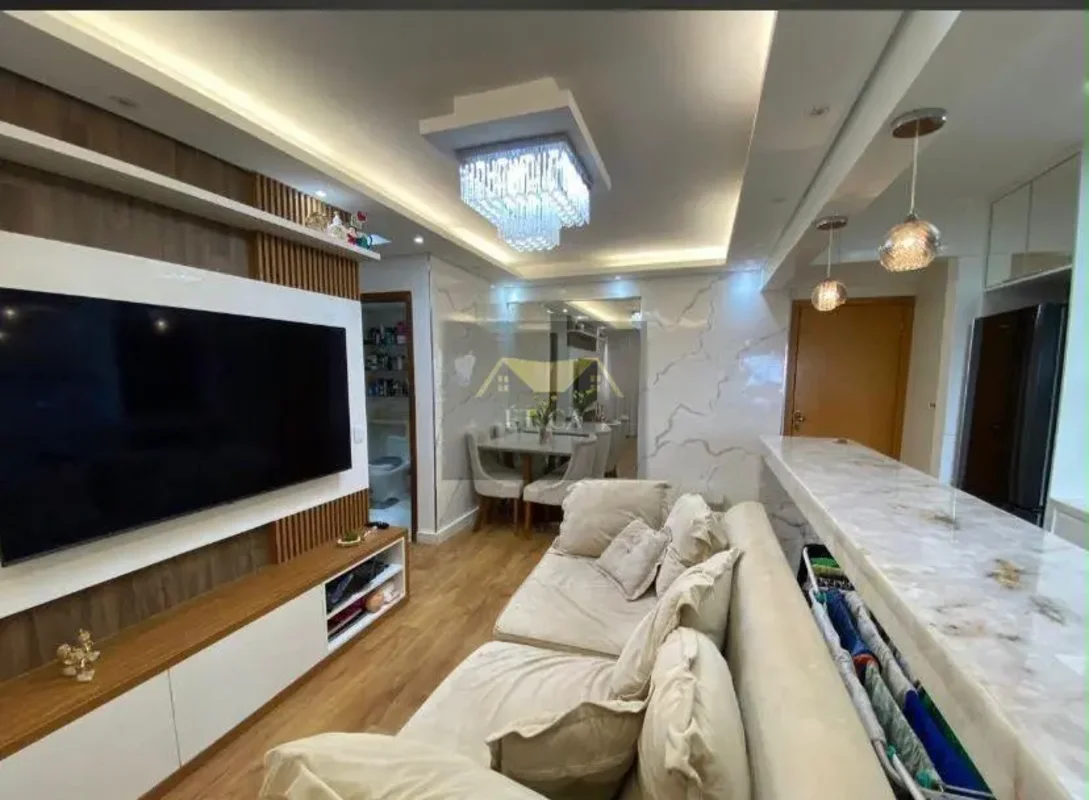 Conheça este encantador apartamento de 55 m² na QNM 12, CEILANDIA NORTE, DF, loc...