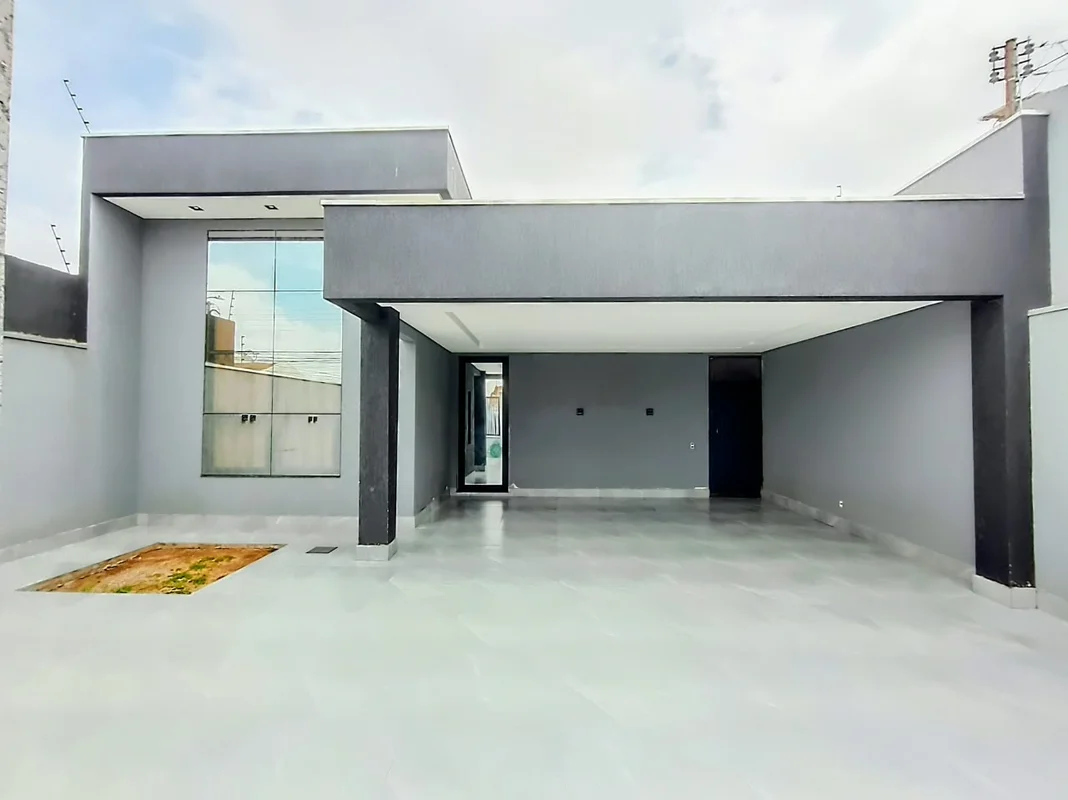 ACEITA FINANCIAMENTOCASA DE CINEMAEM ÓTIMA LOCALIZAÇÃO DE TAGUATINGAPRÓXIMO AO P...