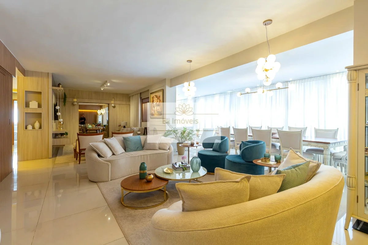  *Vendo apto todo reformado ed. Jardim das Ravenallas, setor Bueno*- 191m²- Elev...