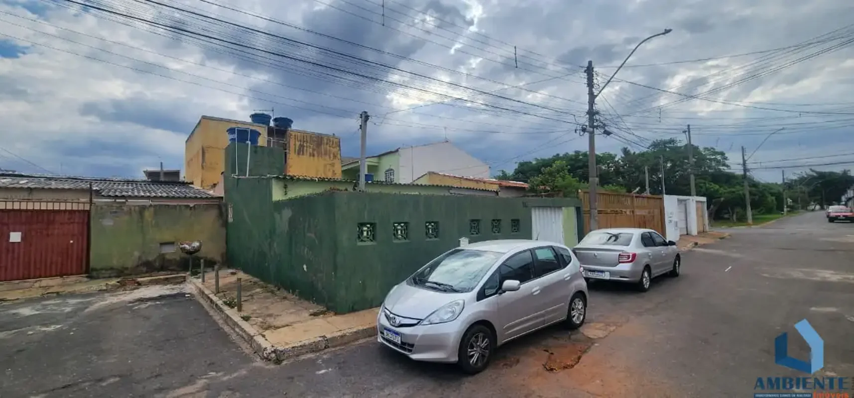 Descubra uma oportunidade à venda no coração de Taguatinga Norte, na QNM 34 Conj...