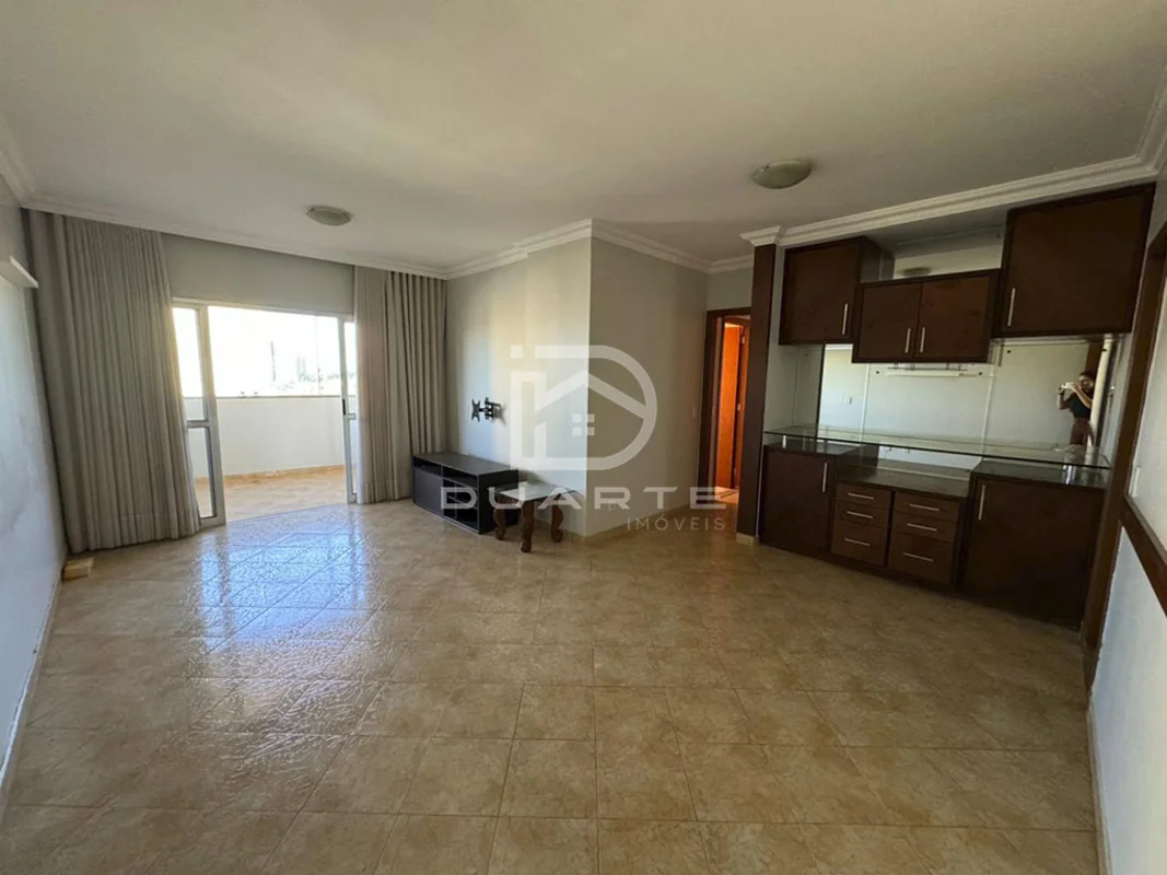 Apartamento em Residencial Santorini, Bairro de Jundiaí, com:- 03 quartos, sendo...