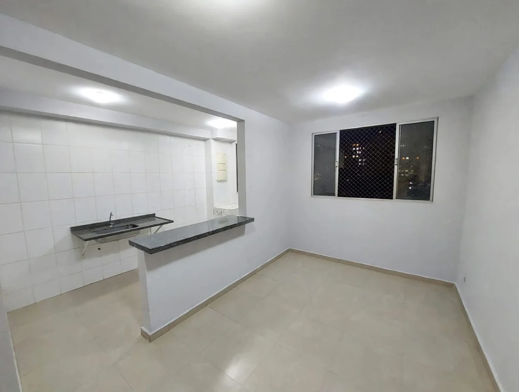 APARTAMENTO 2 QUARTOS, PARQUE DOS ESPORTES, VALPARAISO, NO 5° ANDAR VISTA LIVRE,...