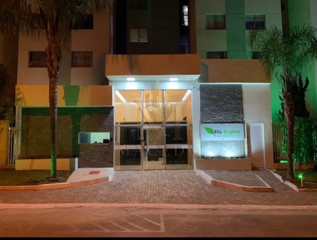 Apartamento na Qs 303 de samambaia -2 quartos - sala para dois ambientes - cozin...