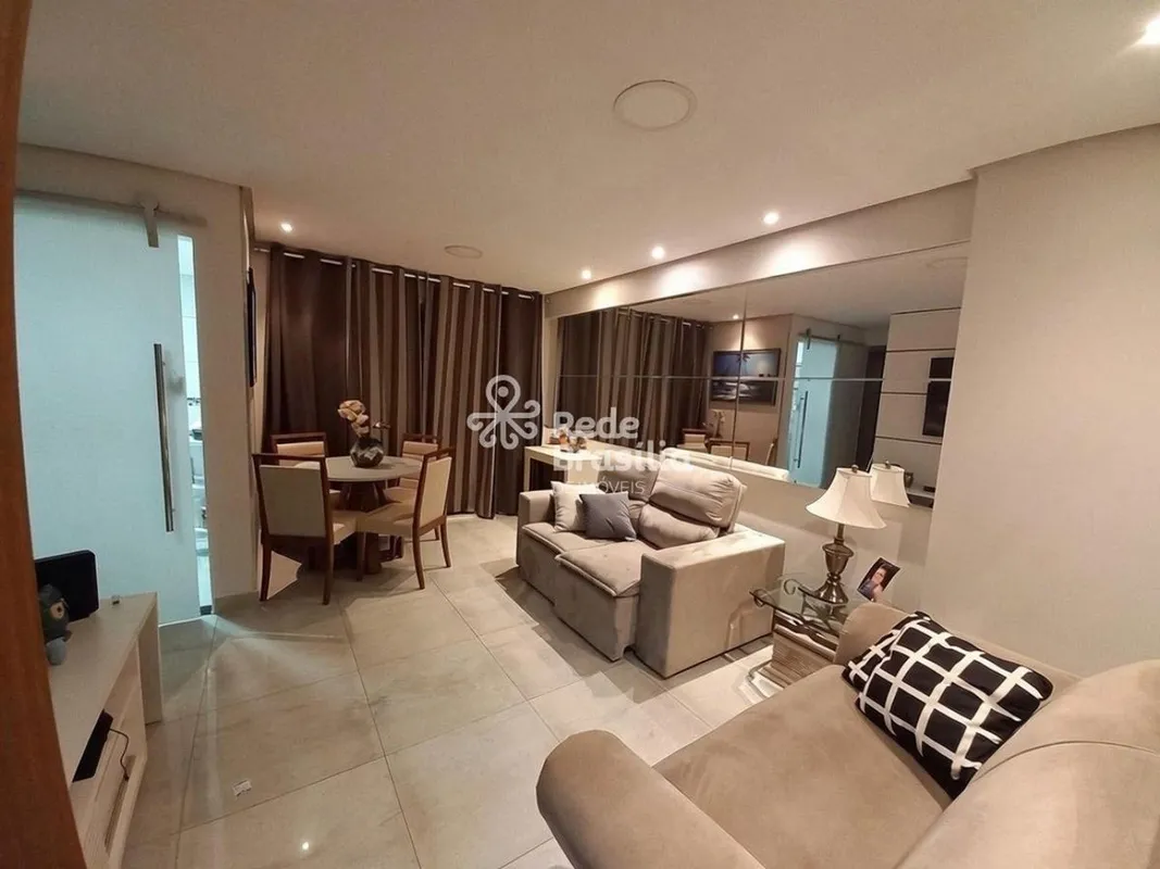 Olympique | Apartamento de 2 Quartos - Suíte - Reformado - Vista livre | Guará I...