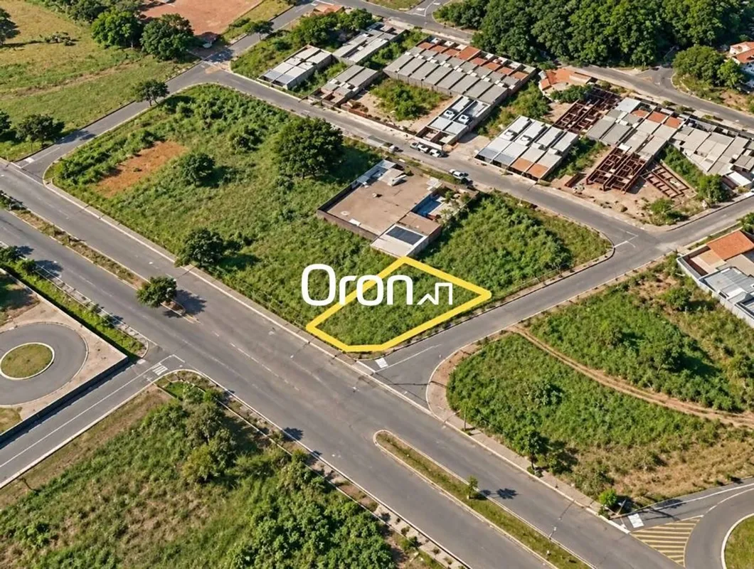 CÓDIGO DO IMÓVEL: TE1418LOCALIZAÇÃO:Com fácil acesso à GO-403.SOBRE O TERRENO:Te...