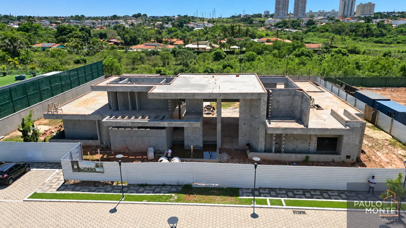**PROJETO ASSINADO POR MARCOS NATIVIDADE | PARK WAY | 900 M² CONSTRUÍDOS | TERRE...