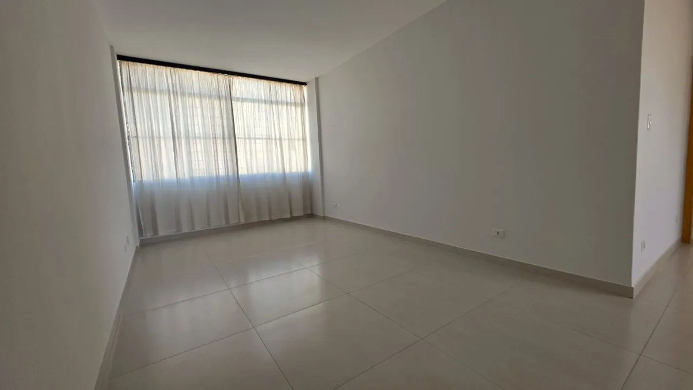 Excelente oportunidade para quem busca espaço, conforto e a praticidade de morar...
