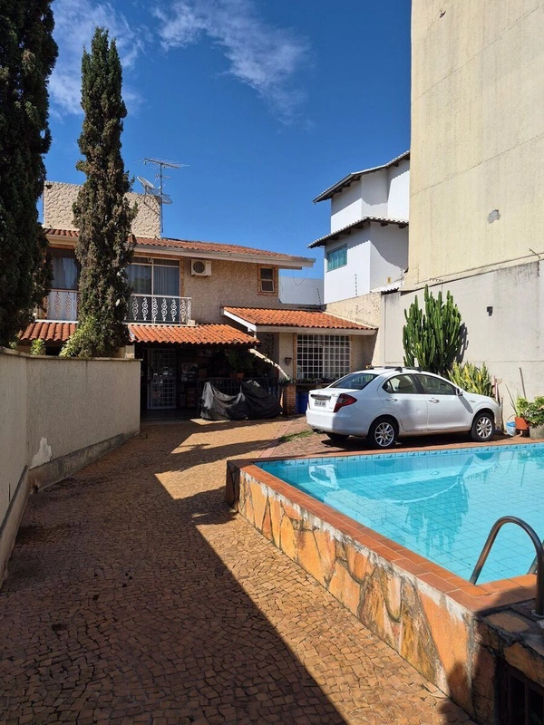 Sobrado Residencial à Venda no Setor Jaó Conforto, Lazer e Excelente Localização...