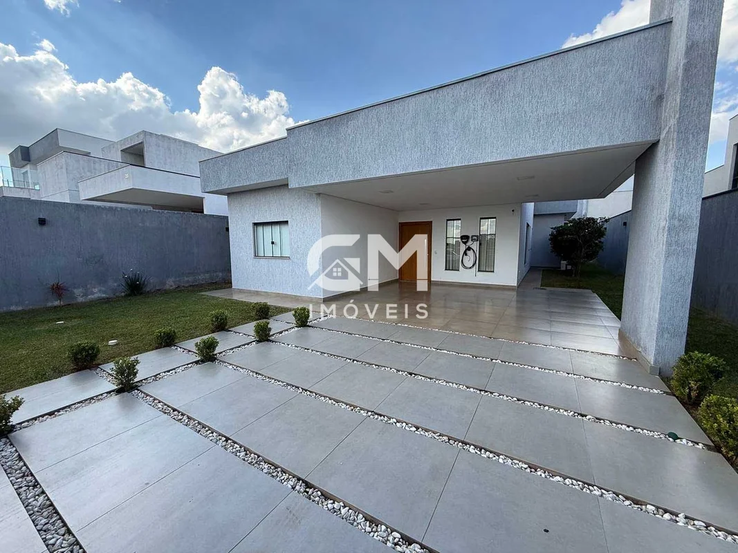 GM IMÓVEIS VENDE CASA NO CONDOMINIO ALTO DA BOA VISTA Destaque do imóvel:Casa té...
