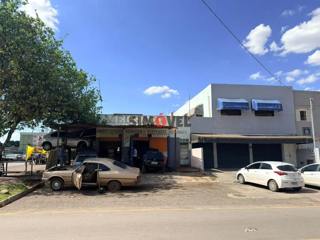 SIND QI 6, 510m², 2 lojas, 1 apartamento, à venda por R$: 1.300.000 - Não Financ...