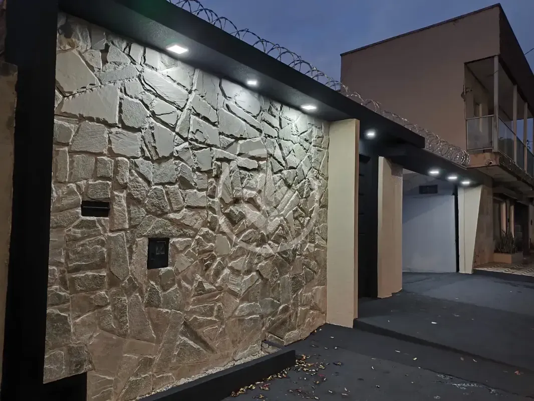 ð?¡ CASA Ã? VENDA NO MONTE SINAI â?? TRINDADE/GOð??° R$ 740.000â?¨ Uma casa esp...