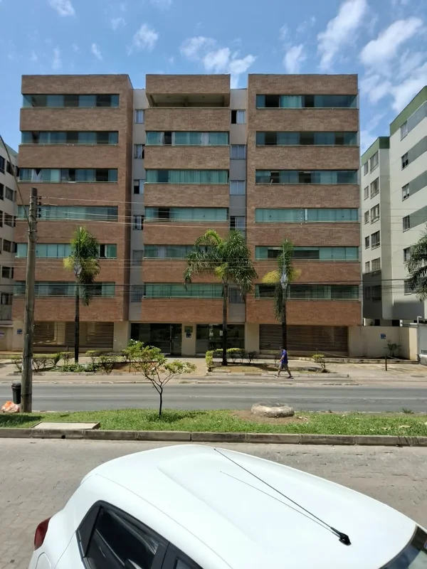 Descubra um apartamento acolhedor e bem localizado na AC 02, Riacho Fundo I/ DF....