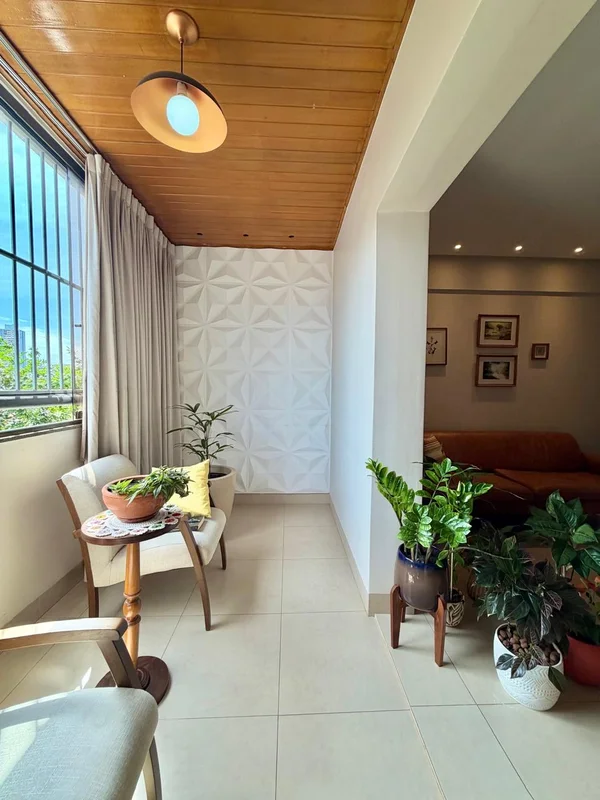 À venda no Centro de Goiânia Entre Praça Cívica e Bosque dos Buritis Apartamento...