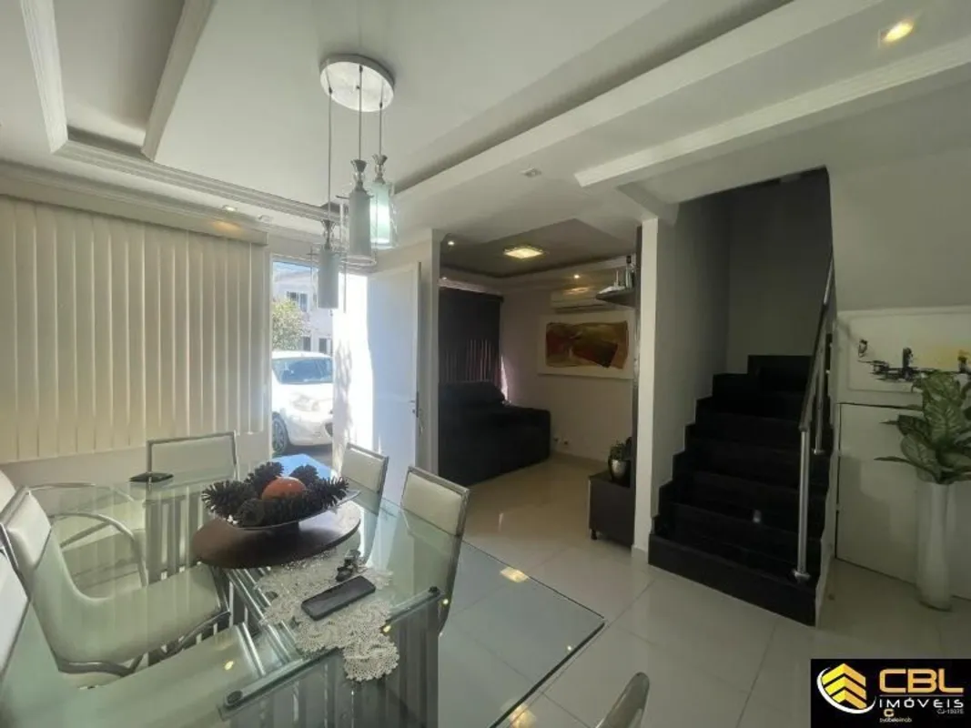 CBL IMÓVEIS VENDE: Casa dos sonhos! Localizada em um bairro tranquilo e seguro, ...