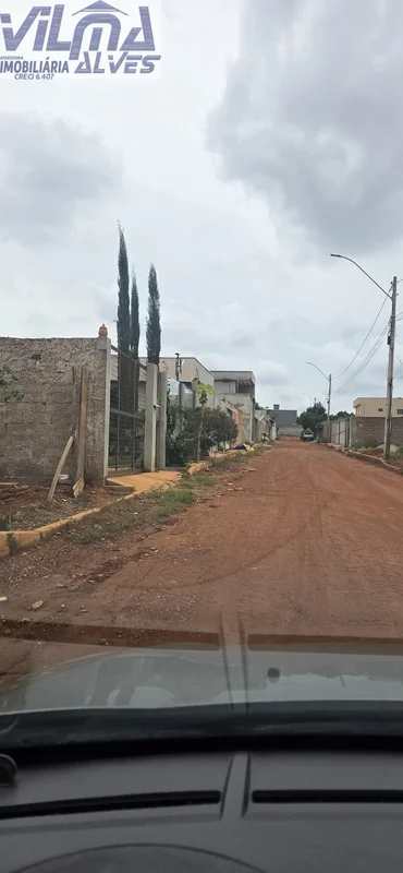 VILMA ALVES NEGÓCIOS IMOBILIÁRIOS VENDE:DENTRO DE CONDOMÍNIO SEGURO E TRANQUILOC...