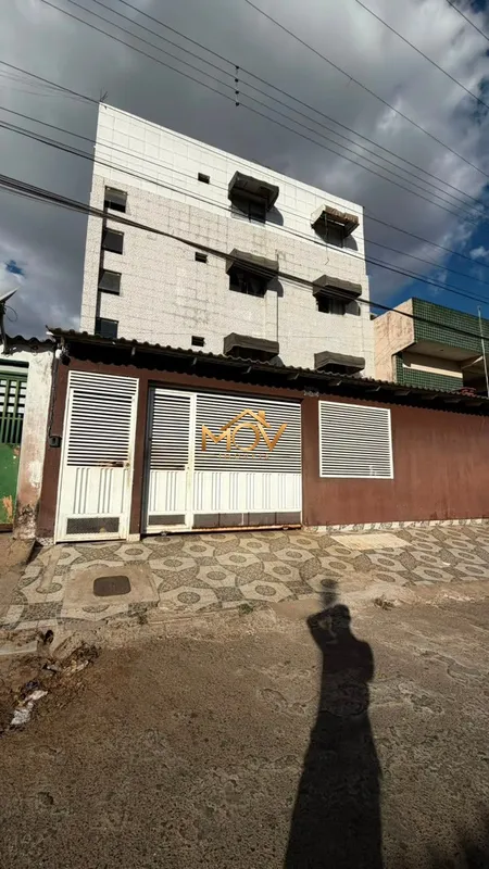  APARTAMENTO À VENDA - RECANTO DAS EMAS Quadra 604 - Recanto das Emas R$ 119.000...