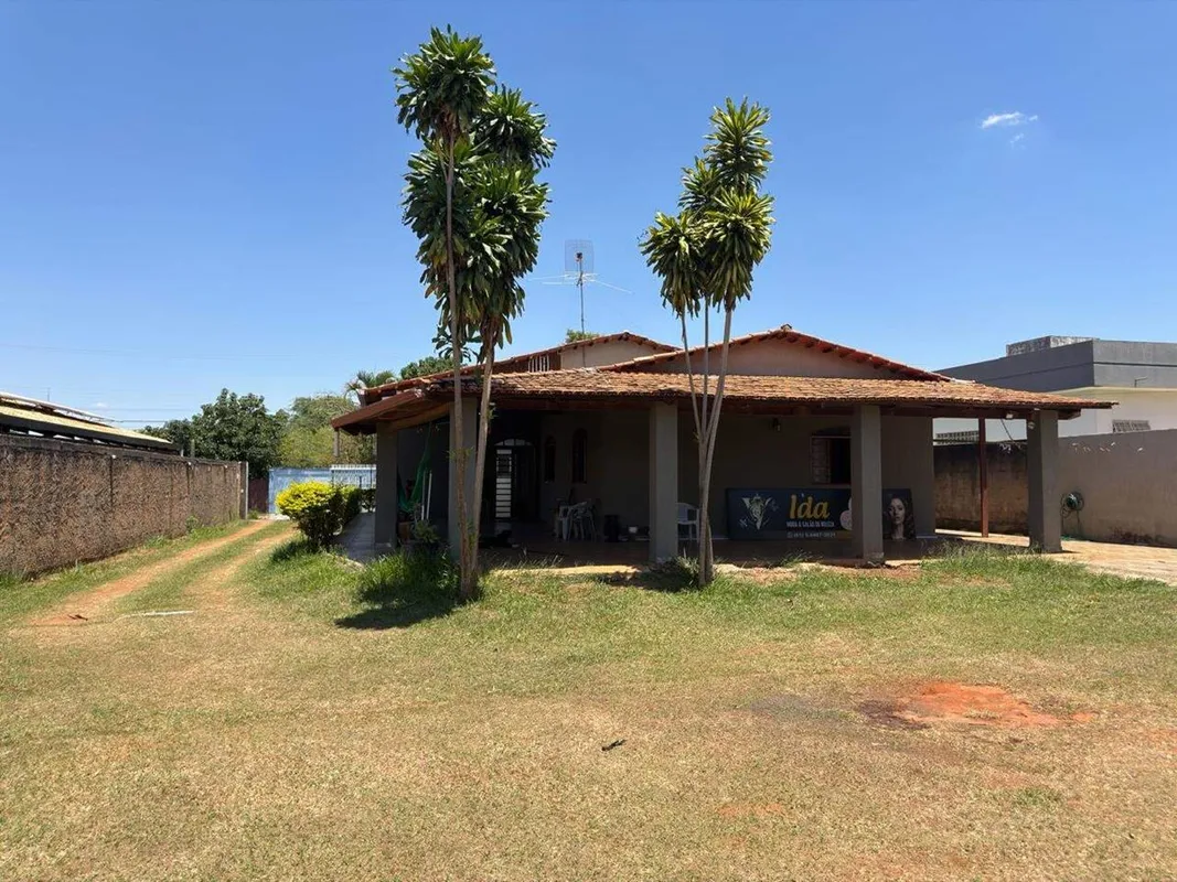 Casa residencial à venda no Bairro Região dos Lagos, em Sobradinho, Brasília/DF....