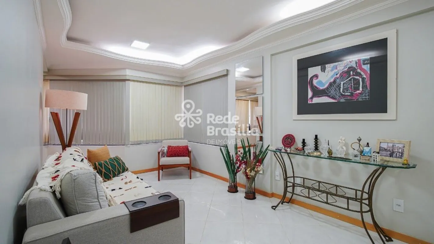 SQN 303, Asa Norte, Brasília/DFApartamento de 3 quartos na SQN 303 - Asa Norte.A...