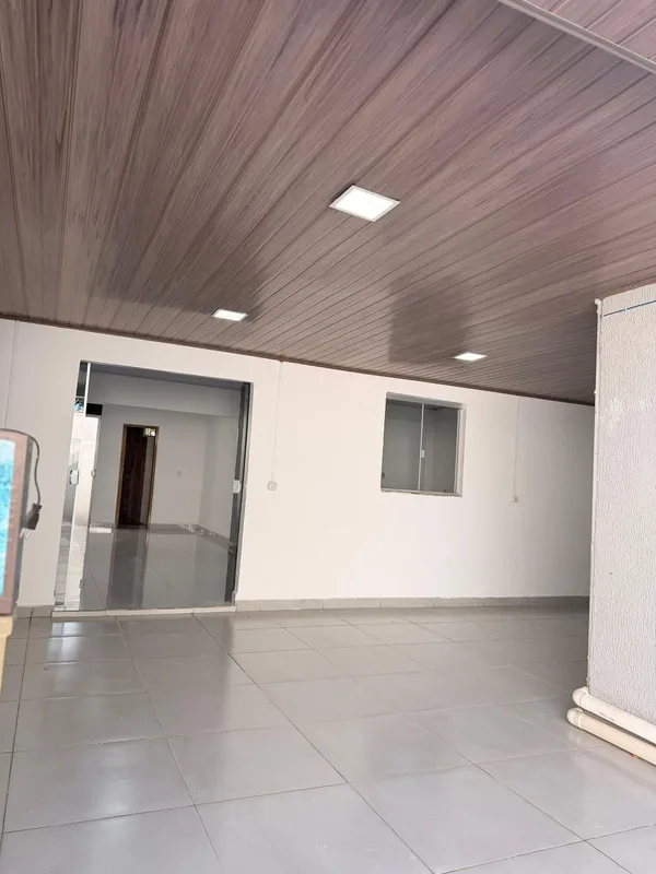 Casa à Venda no Crimeia Oeste — Excelente Oportunidade? Conforto, espaço e local...