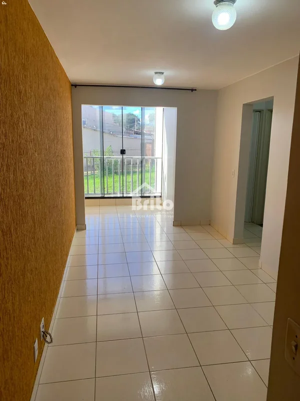 EXCELENTE APARTAMENTO POR APENAS R$ 320.000,00-2 quartos (um deles com guarda-ro...