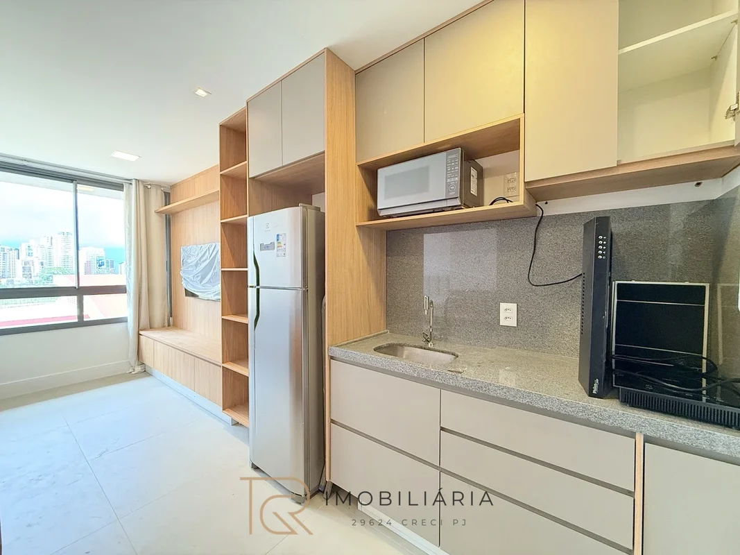 TRG imobiliária ALUGA !Excelente apartamento mobiliado no Real Urban Life, com 3...