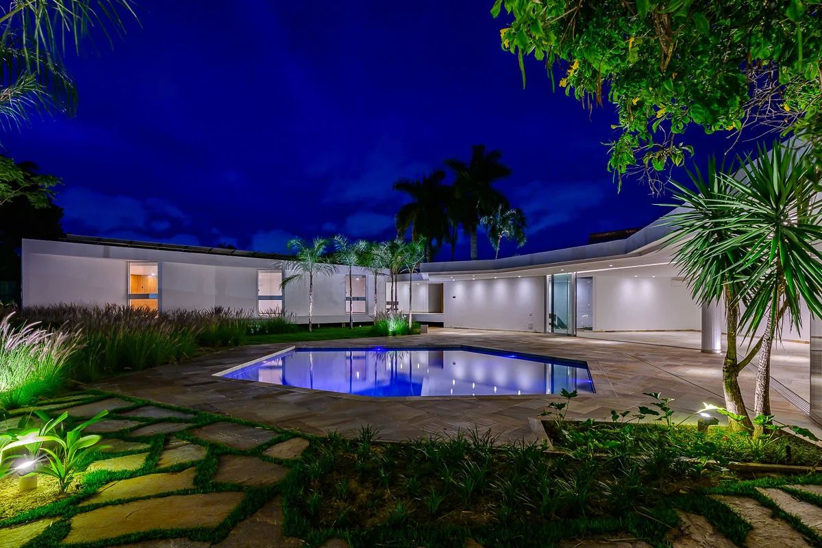 Oscar Niemeyer Qi 15 Lago Sul Brasíli.SHIS QI 15 - Lago Sul | Brasília. Uma das ...