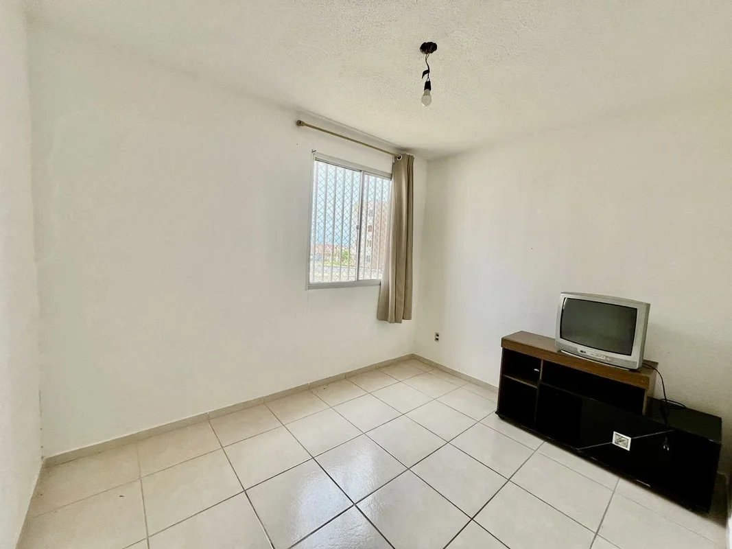 Disponível para Venda!Apartamento no Paranoa Park 02 quartos 01 banheiro social4...