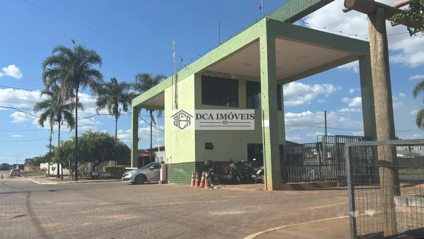 Vendo 2 casas em lote com 504m², no Condomínio Residencial Monte Verde (Incra 9,...