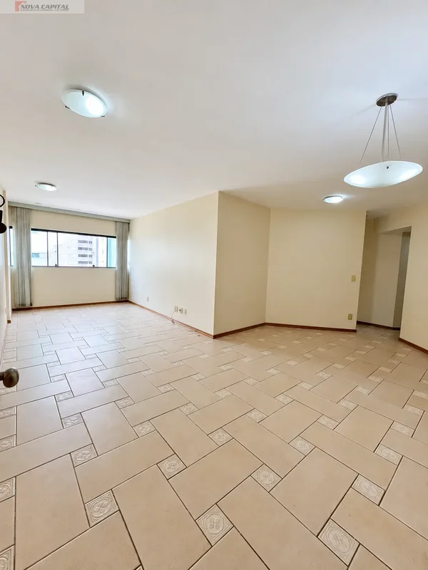 **Residencial Boulevard | 3 quartos, suíte com hidromassagem e 2 vagas | Rua 8 N...