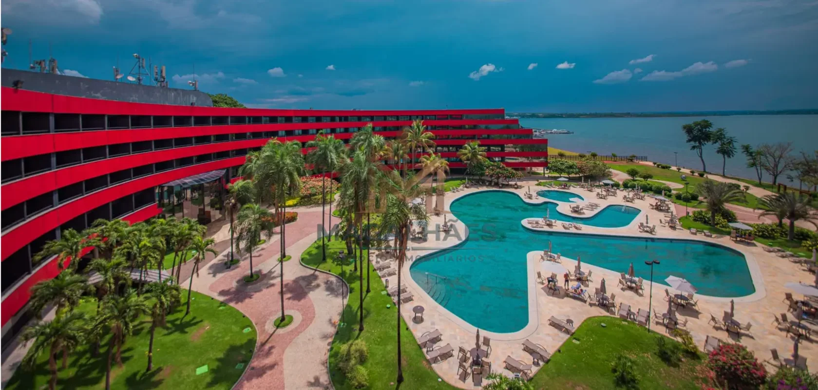 FLAT MOBILIADO À VENDA NO GOLDEN TULIP – ASA NORTE, BRASÍLIA/DFExcelente oportun...