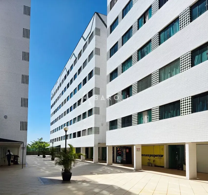 GUARÁ II | 27,75 m² | KIT MOBILIADA | VAGA COBERTAA Baroli Imóveis apresenta est...
