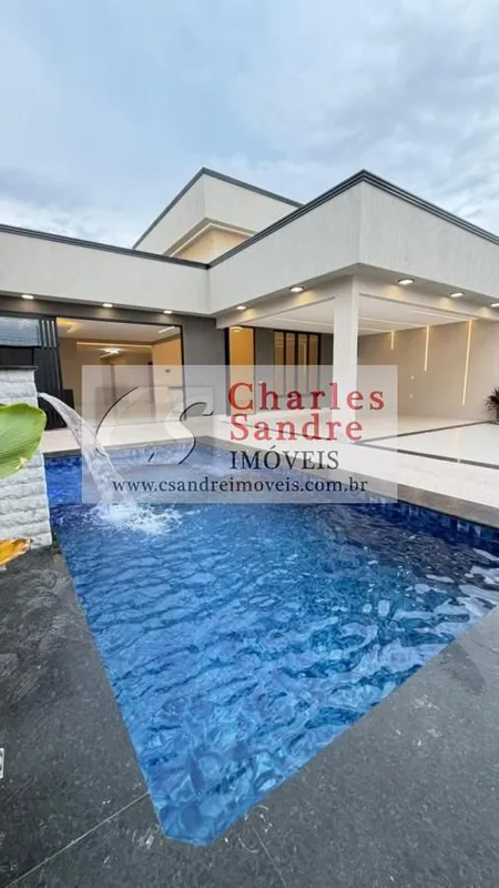 CASA ALTO PADRÃO NO PARQUE AMAZÔNIA 370 m² de terreno 220 m² de área construída ...