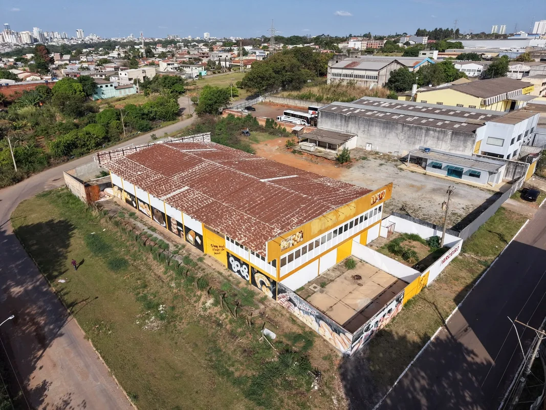 GALPÃO INDUSTRIAL E COMERCIAL À VENDA | QI 616 – SAMAMBAIA/DFValor: R$ 4.500.000...