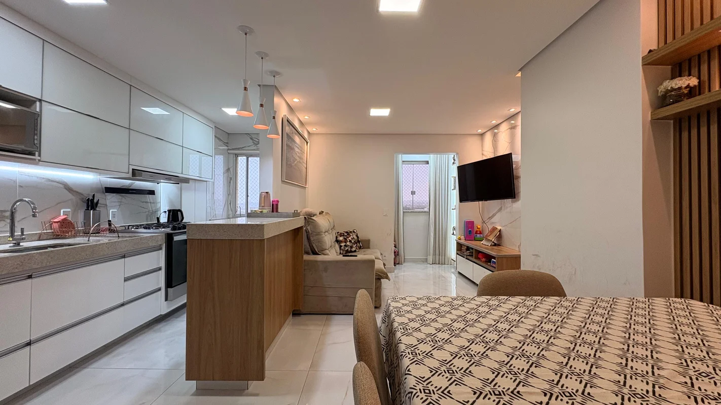 APARTAMENTO 3 QUARTOS REFORMADO NO GAMAResidencial Village | Setor de Indústrias...