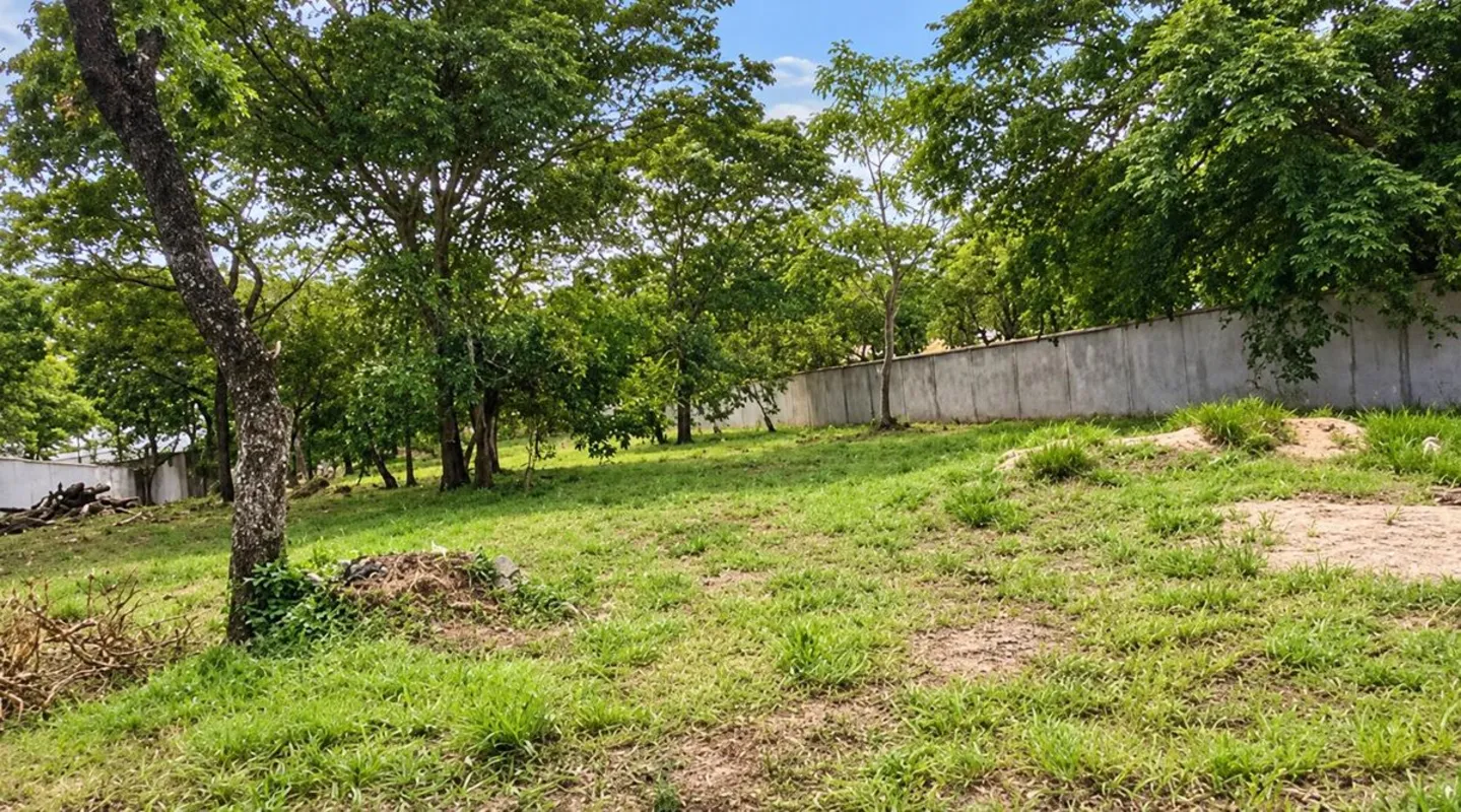 Realize o sonho de construir seu lar em um ambiente de tranquilidade e exclusivi...
