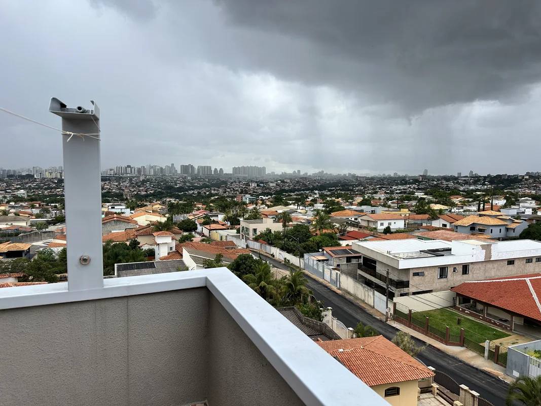 COBERTURA À VENDA – RUA 8, VICENTE PIRESExcelente cobertura, ideal para quem bus...