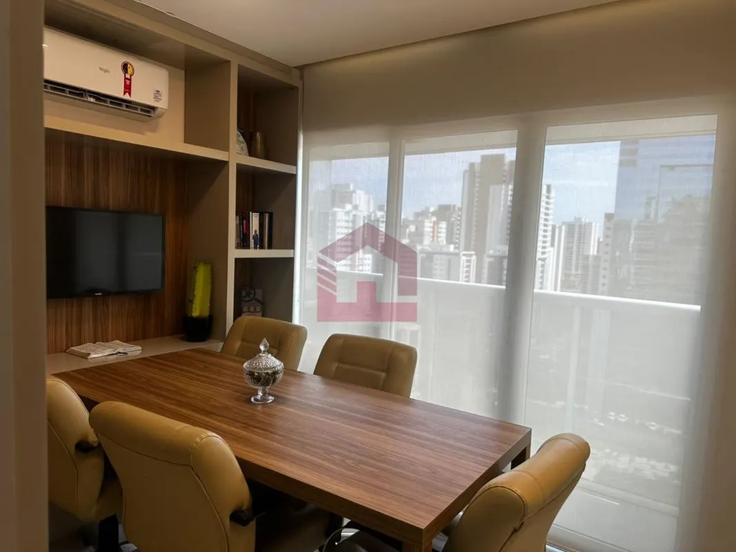 Fernandes & Coelho Imóveis apresenta uma excelente sala comercial de 33m² no Edi...