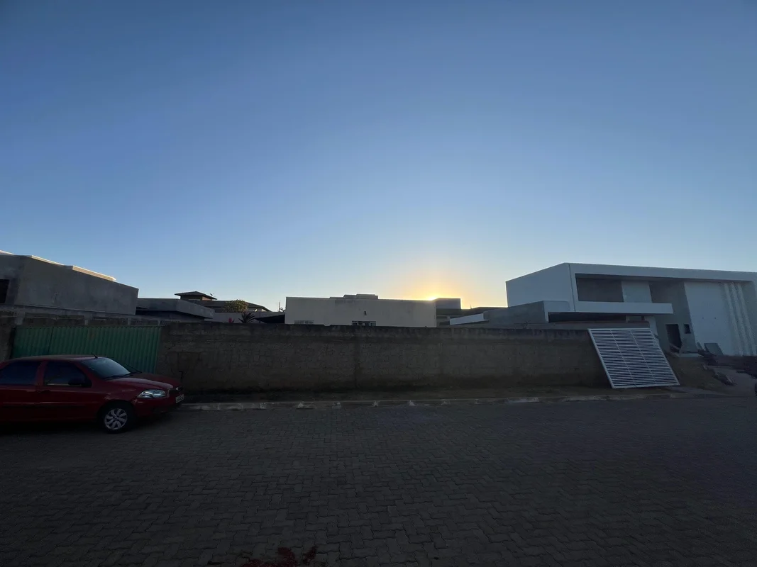 EM FASE DE REGULARIZAÇÃO PRIVE MORADA SUL ETAPA C SÃO DUAS CASAS NO TERRENO COM ...