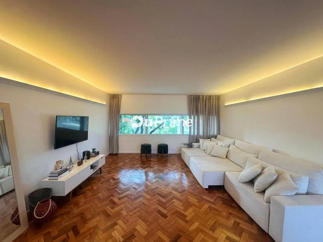 DUPRIME IMOBILIÁRIA ALUGA - Apartamento de 04 Quartos e 02 suítes. Lindo para Al...