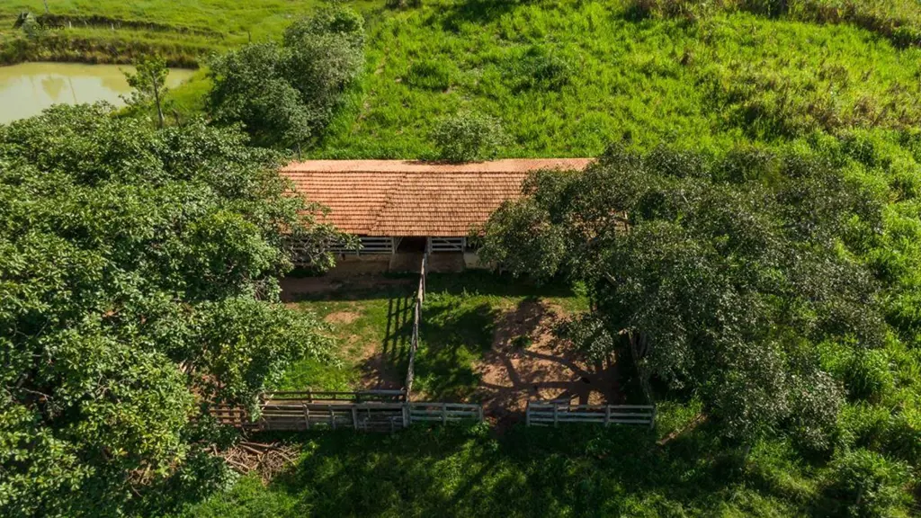 Fazenda com 57 hectares Igual a 11.875 Alqueires, no município de Abadiânia (GO)...