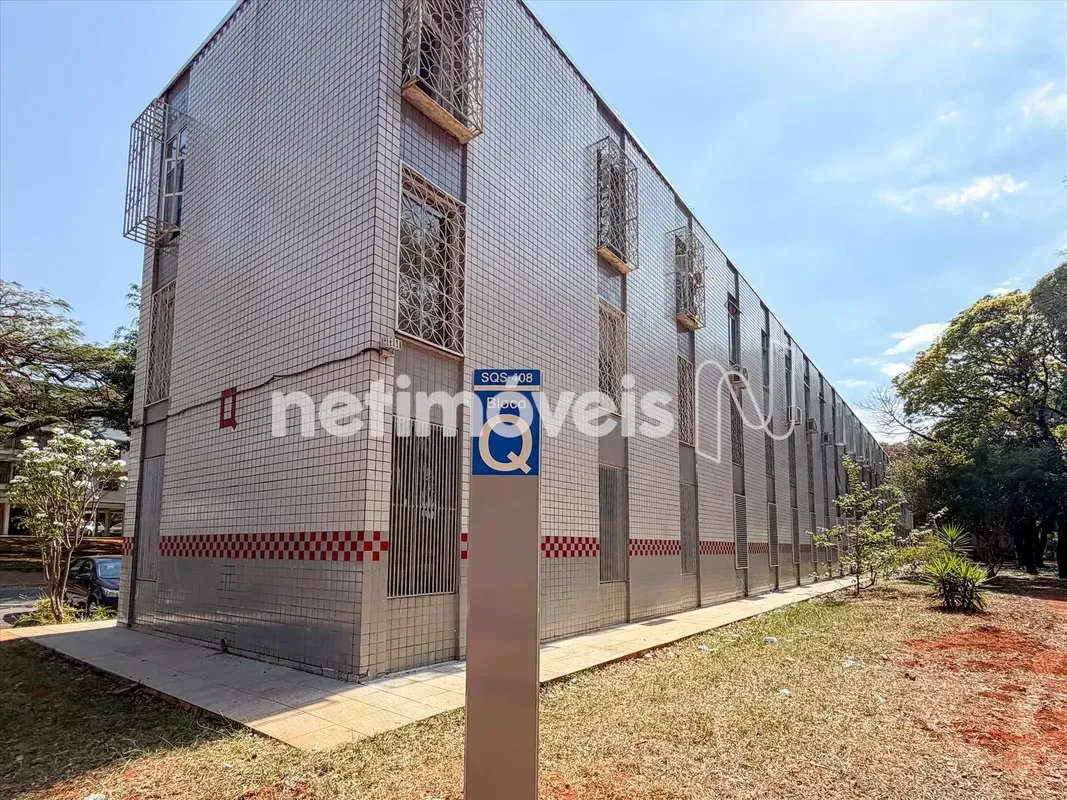 Uma das Quadras mais cobiçadas da Capital Federal! Apartamento todo reformado co...