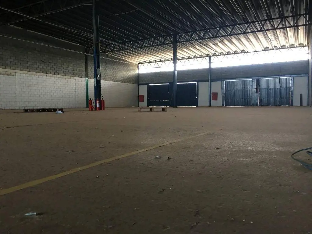 Dominus Imóveis aluga: STRC (Setor de Transp. Rodoviários e Cargas) Trecho 02 - ...