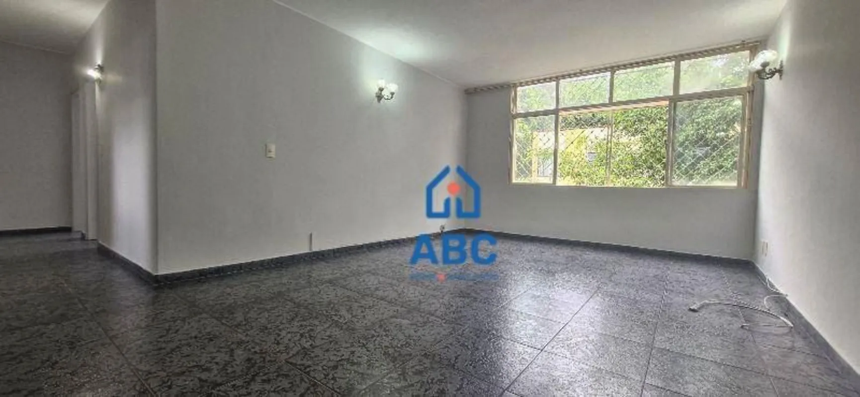 Endereço: SQS 410 BLOCO I APTO 301, ASA SULABC Imóveis aluga lindo apartamento l...