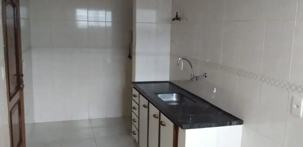 Excelente apartamento na SQN 409 | Espaço, conforto e vida de quadra Se você bus...