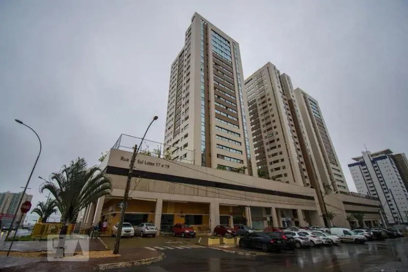 Apartamento mobiliado em Águas ClarasLocalizado na Rua 37, condomínio REAL CELEB...