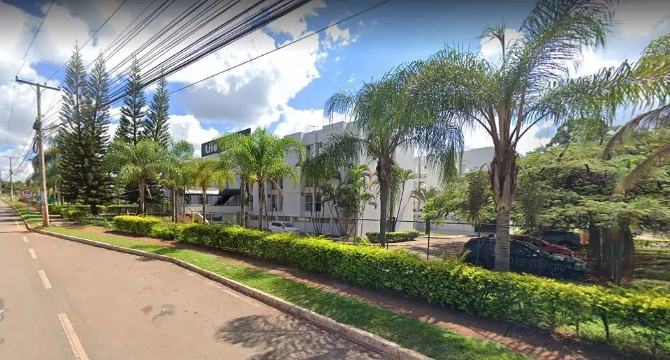 Vaga de garagem para alugar no Centro Clínico Life CenterValor inclui todos os e...
