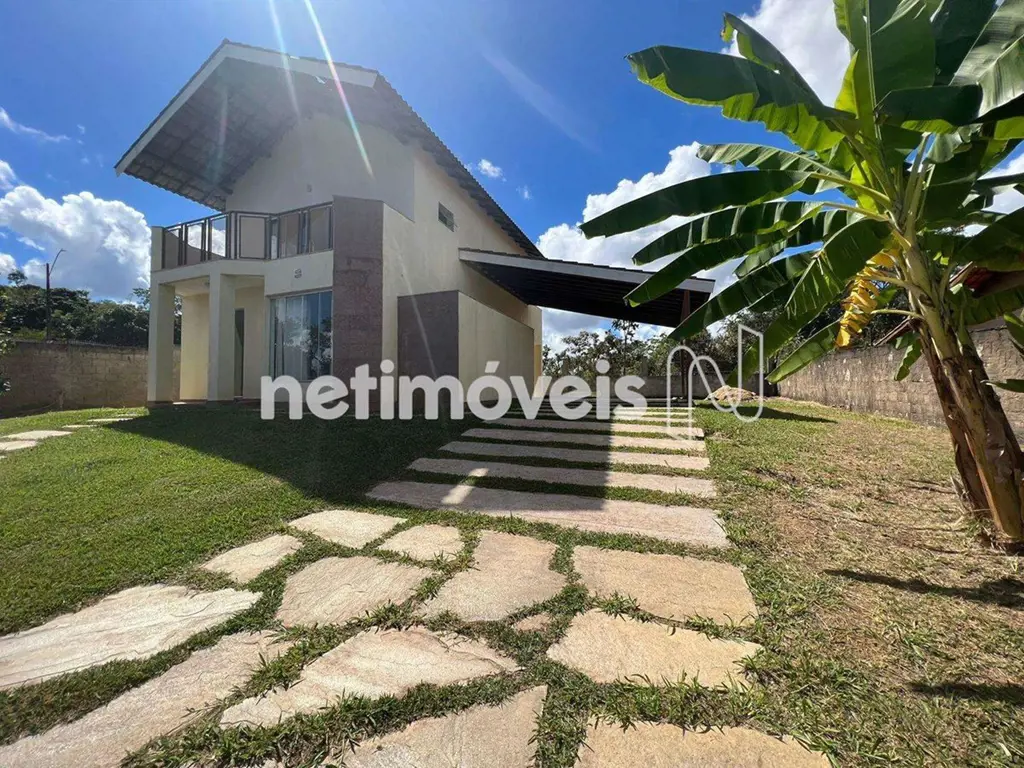  Casa Disponível para Locação no Condomínio Ouro Vermelho 1 Seja bem-vindo(a) ao...