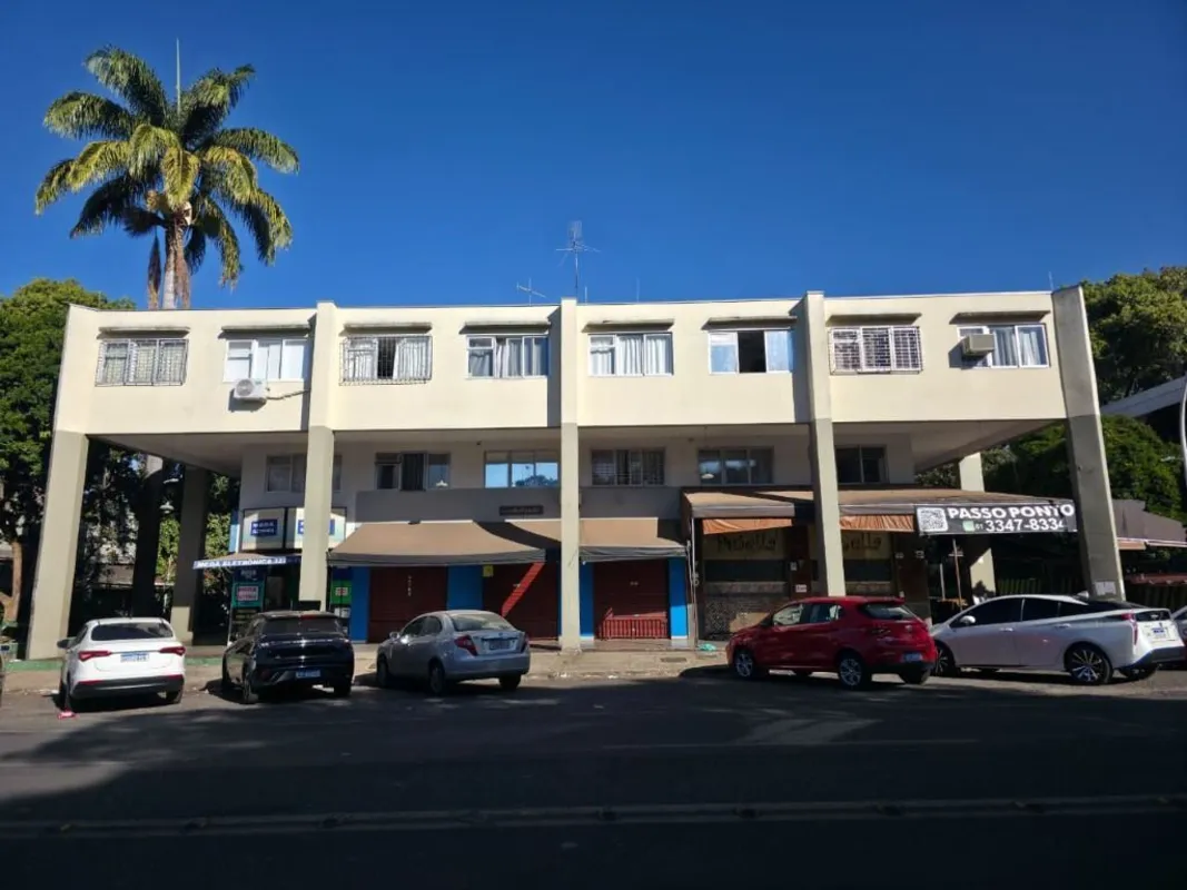 Apartamento composto por sala, quarto, cozinha e banheiro. Piso cerâmica.Área pr...